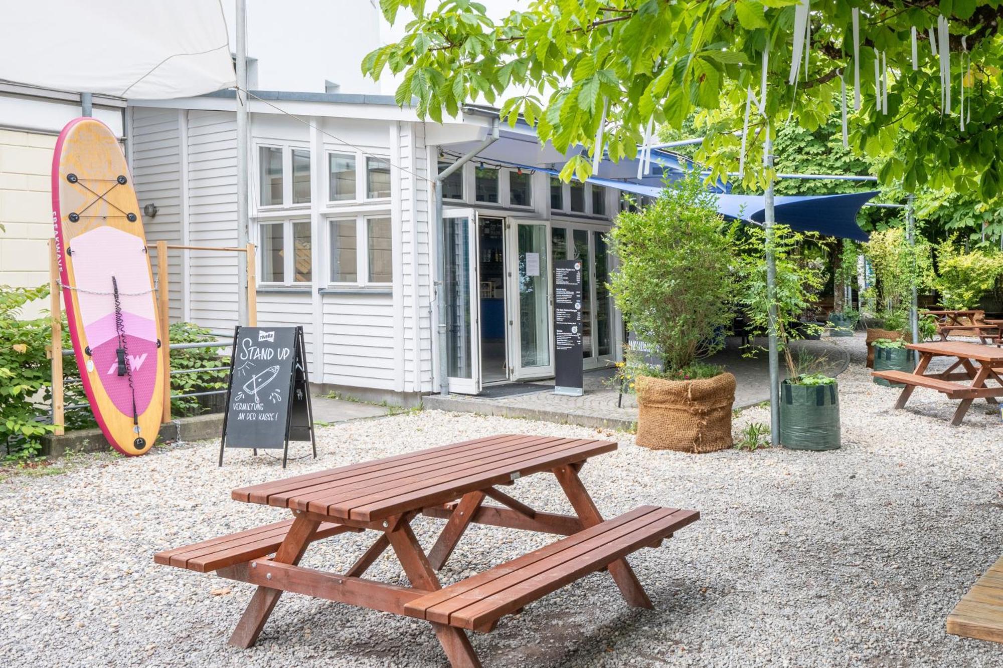 Richterswil Youth Hostel Екстериор снимка