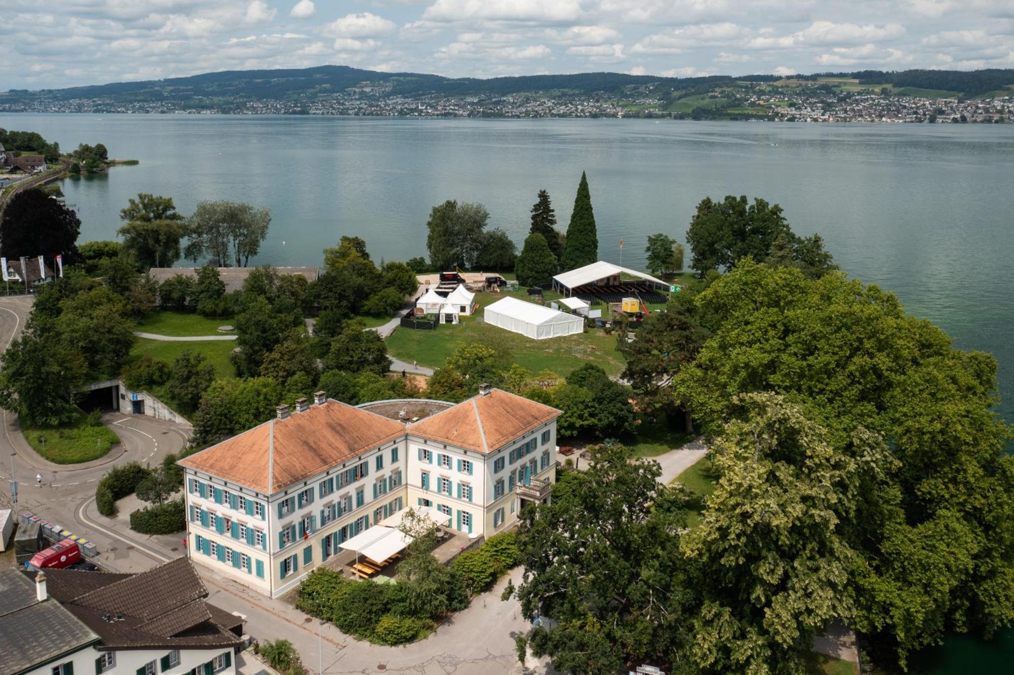 Richterswil Youth Hostel Екстериор снимка