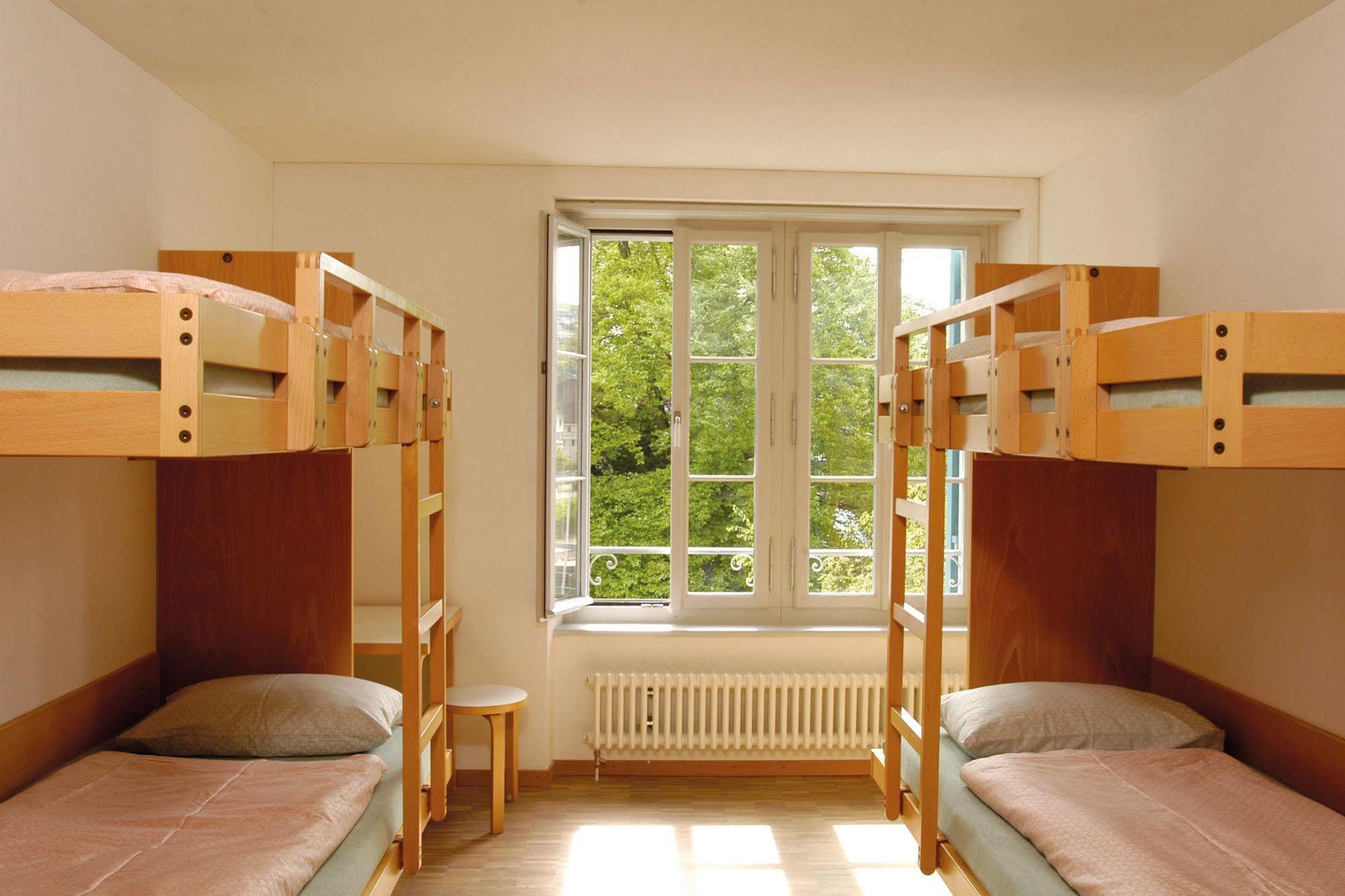 Richterswil Youth Hostel Екстериор снимка